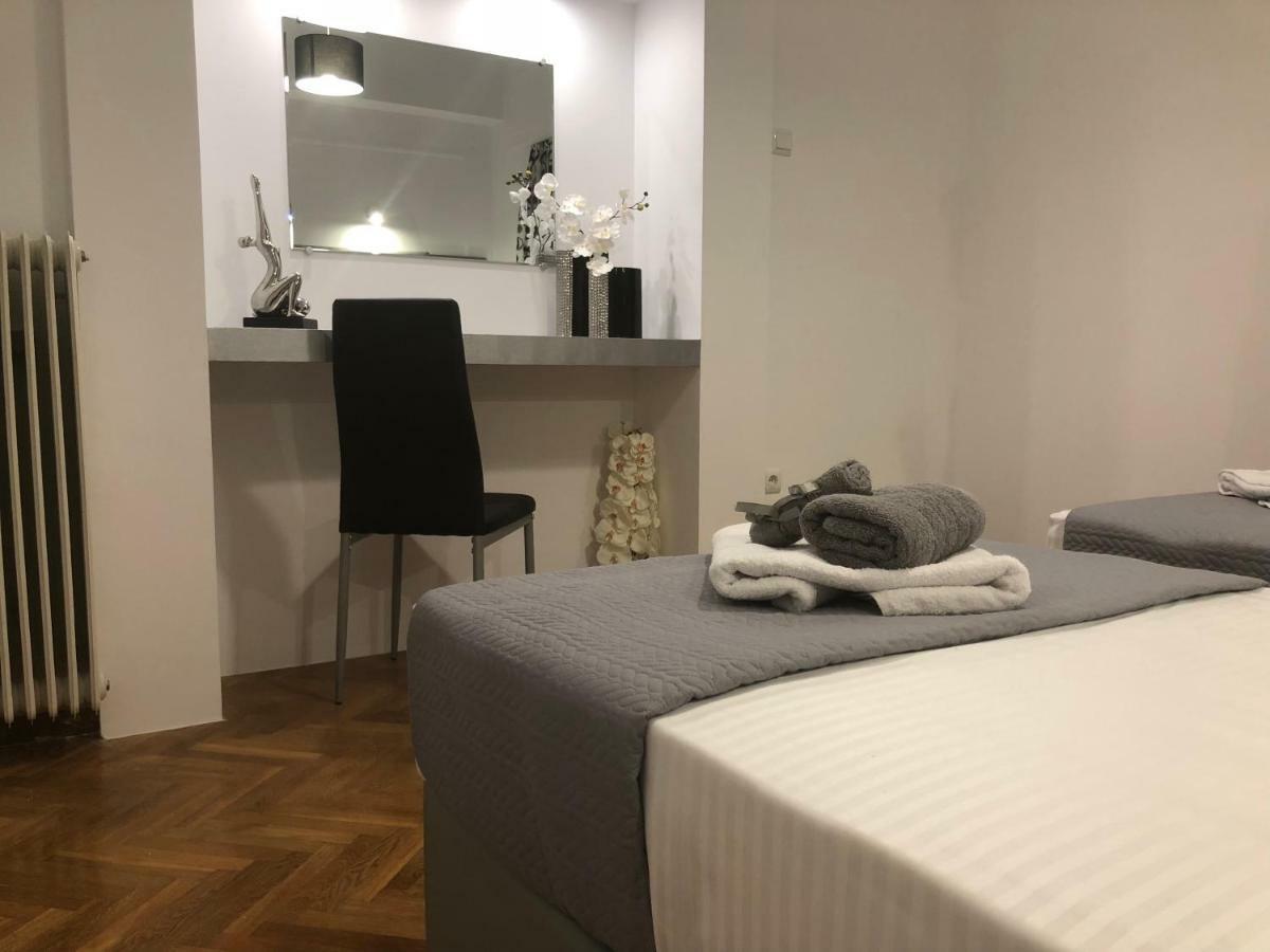 Athenaeum Acropolis Residence 1Min To Museum Экстерьер фото