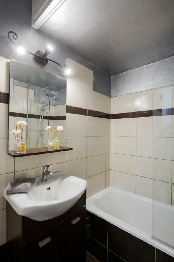 Athenaeum Acropolis Residence 1Min To Museum Экстерьер фото